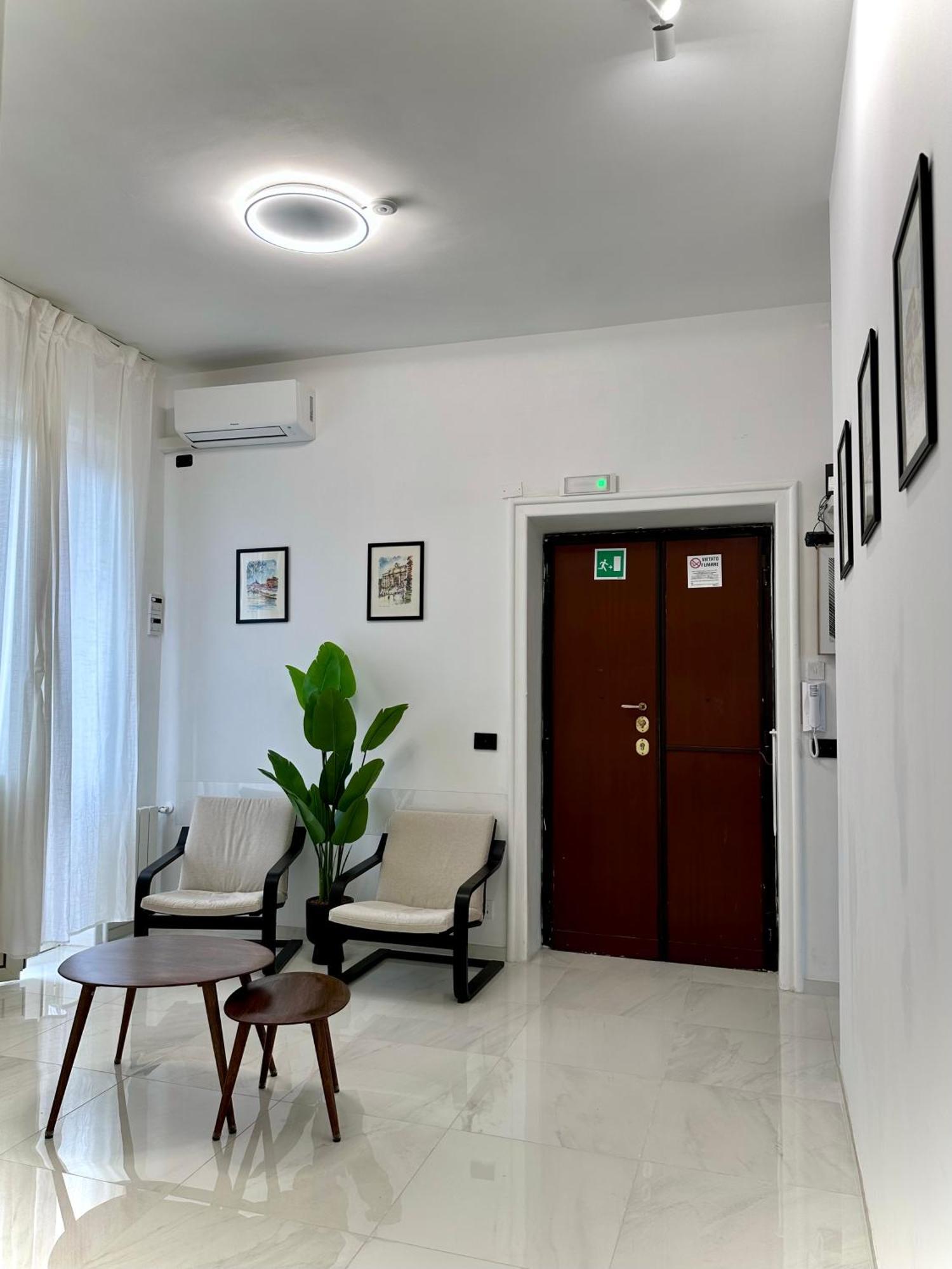 Hotel Domus House Roma Esterno foto